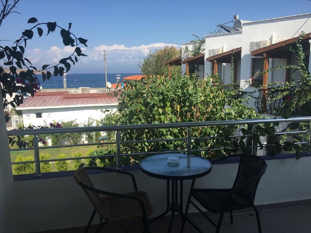 Fiko Hotel 古托克布库 外观 照片